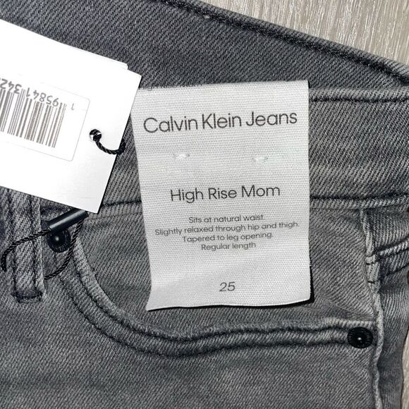 Calvin Klein Black Vintage Destructed High Rise Mom Ankle Jeans 25 - Picture 6 of 11